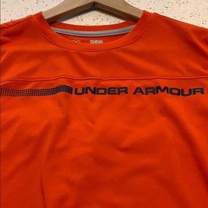Under Armour Youth Large Long Sleeve Shirt